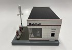  gr 74  Mobil Service Station Light Up Clock Danbury Mint