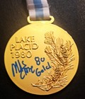 Mike Eruzione Signed  Medal With 80 Gold Inscribed Jsa Coa