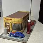 Keystone Vintage Tin Toy Garage Service Station With Gas Pump  Cars  Figures