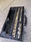 Student Flute  Yamaha 221 - Silver nickle Plated   lightly Used  Student