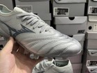 Mizuno Morelia Neo Football Cleats Silver Us 5-11  Medium  d m 