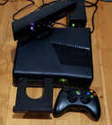 Xbox 360 S Slim 4gb 1439 Console Kinect Bundle  Controller Power Av  Tested