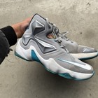 Nike Lebron Xiii 13 Gs Sneakers Size 6 5y Hologram Basketball Shoes 808709-014