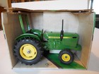 Vintage 1985 Ertl 1 16th Scale John Deere 950 Utility Tractor   581-8241  Nib