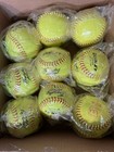 Mixed Lot  8  Dudley Thunder Heat Softballs Asa 12-in     1  Wilson Asa A9031