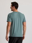 Free Fly Mens Elevate Lightweight Upf 25  T Shirt Size Medium Nwt  58