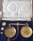 Antique-style Jeweller   s Balance Scales brass With 3 Weights rustic Box vintage