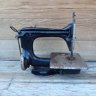 Vintage Industrial Singer 24 - 26 Chain Stitch Sewing Machine Hand Crank