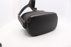 Oculus Quest 64gb Vr Headset With Controllers - One Broken Ring - Used