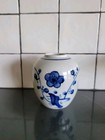 Asian Chinoiserie Blue   White Small Porcelain Bud Vase 4 25  Vintage Floral 
