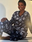 Nwt Nautica 2pc Women   s Sleepwear Set Pajama Set Soft Silky Fleece Size Medium
