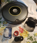 Irobot Roomba 645 Robotic Vacuum Cleaner   Charging Base   All Accessories Read