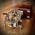 Brass Sundial Compass 3    Inch W  Beautiful Wooden Box Antique Vintage Style Gift