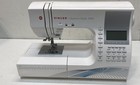 Singer Quantum Stylist 9960 Sewing Machine With Case