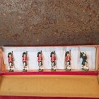 Britains Gordon Highlanders With Piper No  77 Lead Infantry Figures Set Vintage