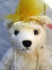 Steiff    charleston    Flapper Girl With Pearl Necklace   Music Box