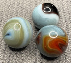 Lot Of 3 Jabo   Das Swirl Marbles  59  -  61  Mint Condition Blue Red Black