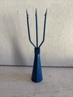Vintage  Shurkatch Three Prong Frog Spear Very Good Condition    5 25    Approx  