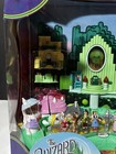New Vintage 2001 Wizard Of Oz Light Up Emerald City Play Set