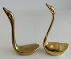 Vintage Brass Swan Figurine Pair Heads Raised Smooth Finish Bright Shine  15415
