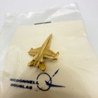 Mcdonnell Douglas F a-18 Hornet Lapel Pin Gold Tone Nos Sealed Original Mdc Card