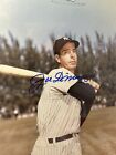 Joe Dimaggio Autographed 8x10 Photo