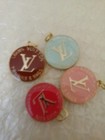 Lot Of 4  Stamped 25mm  Designer Button Zipper Pull  Gold  Tone Lv Button Charm 