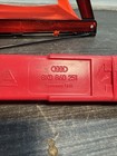 Audi   Warning Triangle 8k0860251