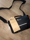 Nwt  Lowepro Adventura Go Sh 140  model  Lp37464-pww  Black Camera Bag