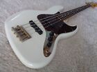 2013 Squier By Fender Classic Vibe 60 s Jazz Bass White 1st Gen China