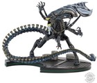 Quantum Mechanix Qmx - Alien - Alien Queen - 7  Q-fig Max Elite  new Toy  Viny