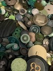 Lot Vintage Green Sewing Buttons