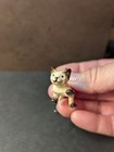 Hagen Renaker Miniature Siamese Cat With A Lined Mouth 