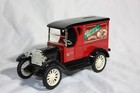 Budweiser Ertl Die Cast 1923 Delivery Truck Bank    Perfect   With Key 
