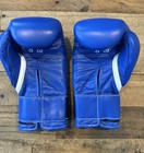 Winning Boxing Gloves 8 Oz Ms-200b Authentic Blue - Excellent  Condition