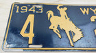 Vintage Original 1943 Wyoming License Plate Tag   4 247 Sweetwater County