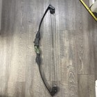 Barnett Lil Banshee Youth Compound Bow Archery 34    Black And Green