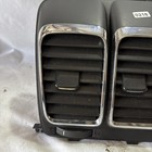 2007-2012 Gmc Acadia Front Center Dash A c Air Vents   15294103 Used Oem