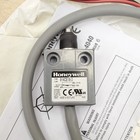 Honeywell 914ce18-3 Limit Switch - New In Factory Packaging   Ships Free 