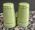  1939-1940 lenox new York World   s Fair salt   Pepper Shakers green excellent  