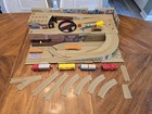Vintage 1983 Hot Wheels Sto   Go Railroad Freight Yard Rail Car Train Rr Set