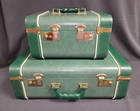 Vintage Green Train makeup Case   Suitcase Luggage 40s 50s With Working Key