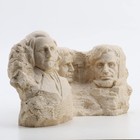 Unicorn Studios Wu76530va Mount Rushmore Sculpture Statue Figurine