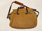 Filson 258 Padded Computer Bag   Briefcase Very Good Condition Some Surface Dirt
