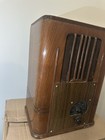Vintage 1940 s Wwii Civilian Utility  tube Radio  Wooden Cased
