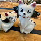 Vintage 1950s Cat Salt And Pepper Shakers     Hand Painted Ceramic Japan Kitsch Mc