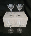 Vintage Clear Etched Glass Cordial Set Of 4 Glasses 5  Tall Floral Pattern