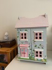 Painted Wooden Cottage Dollhouse 1 12 Scale With Furniture  Dolls   Accessories