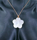 Lee Sands Flower Carved Mop Mother Of Pearl Rose Gold 20  Necklace   Earrings