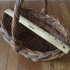 Vintage 1970s Sturdy Handwoven Oval Willow Wicker Basket With Twisted Handle 13   